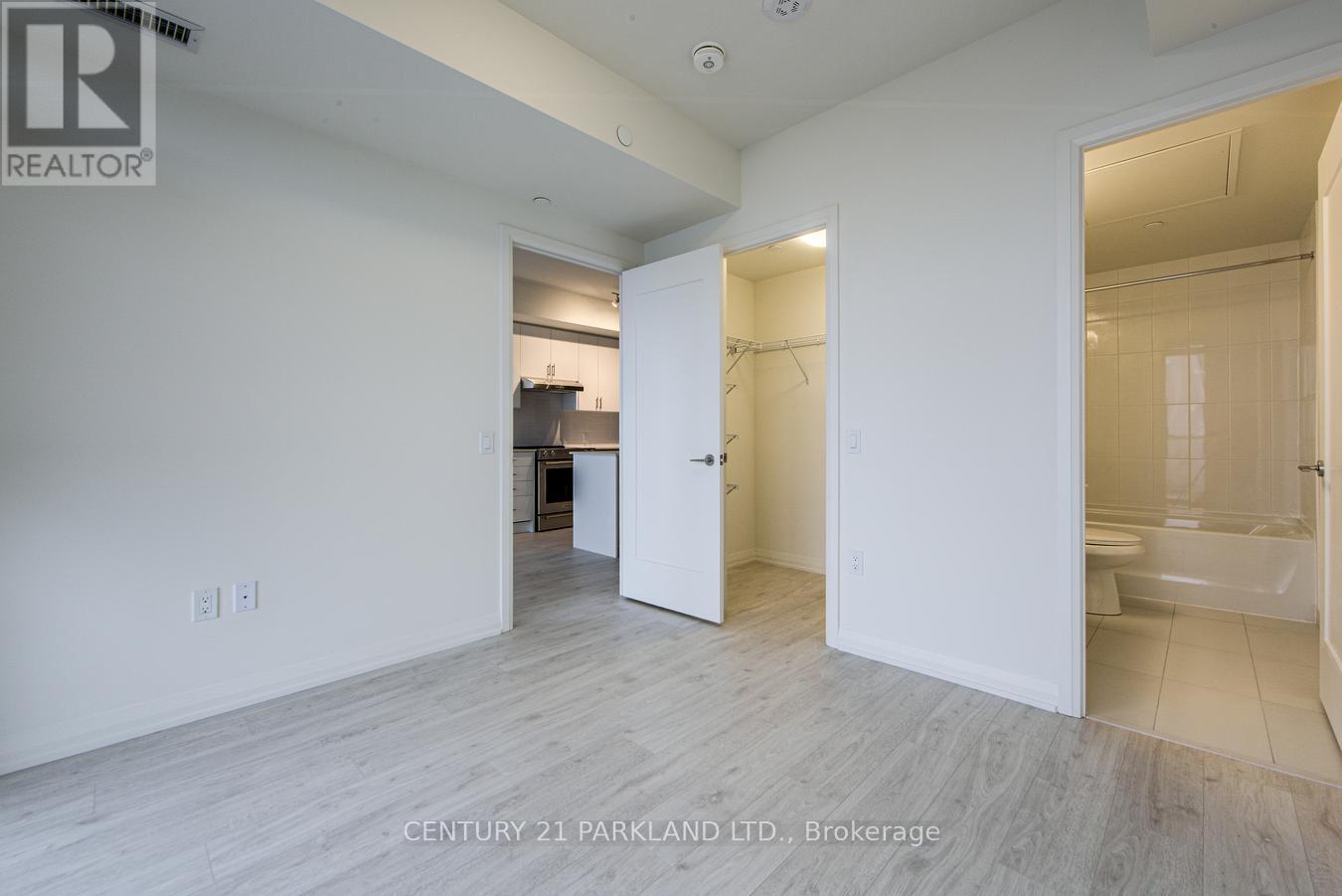2208 - 8960 Jane Street E, Vaughan, Ontario  L4K 2M9 - Photo 19 - N12185738
