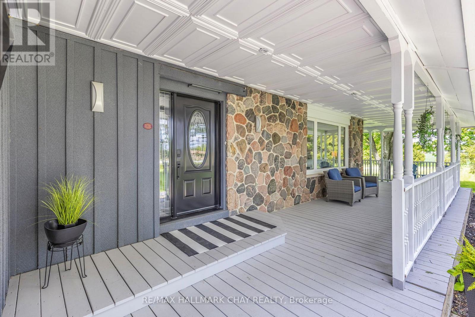 Property at 1592 SIDEROAD 15 image 4