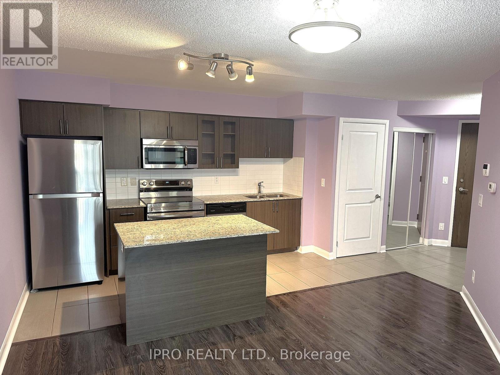 803 - 75 NORMAN BETHUNE AVENUE, Richmond Hill, Ontario