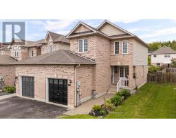 26 VILLERS STREET, Barrie, Ontario