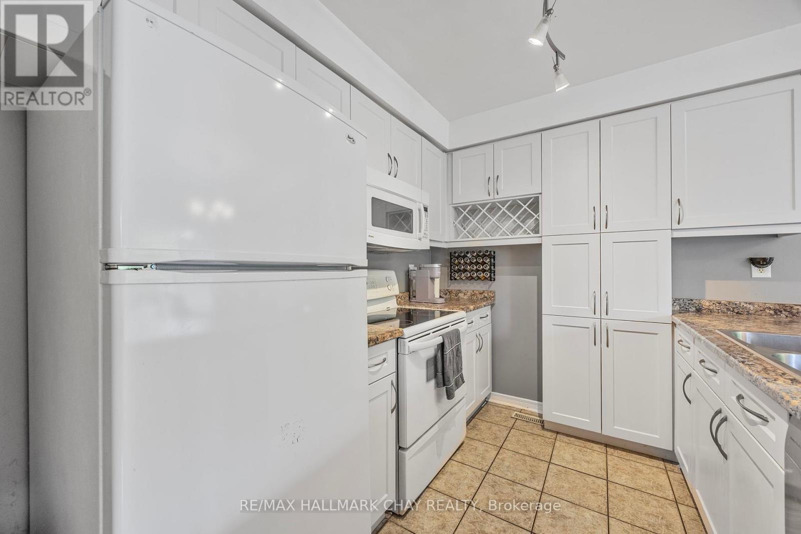 4 Huitema Court, Barrie, Ontario  L4N 9P9 - Photo 19 - S12185793