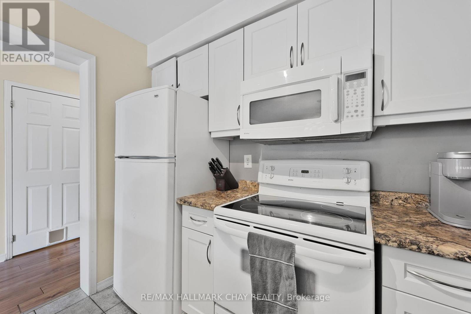 4 Huitema Court, Barrie, Ontario  L4N 9P9 - Photo 23 - S12185793