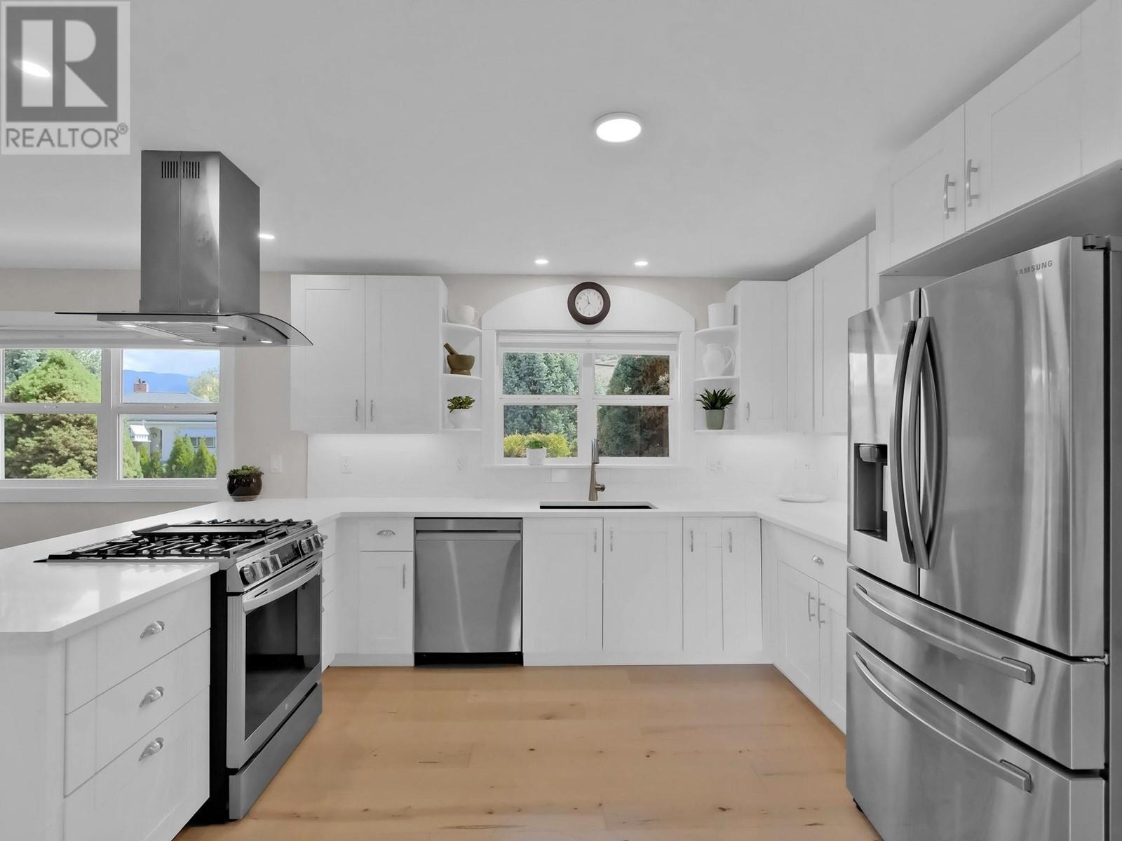 12412 Victoria Road, Summerland, British Columbia  V0H 1Z2 - Photo 8 - 10349414