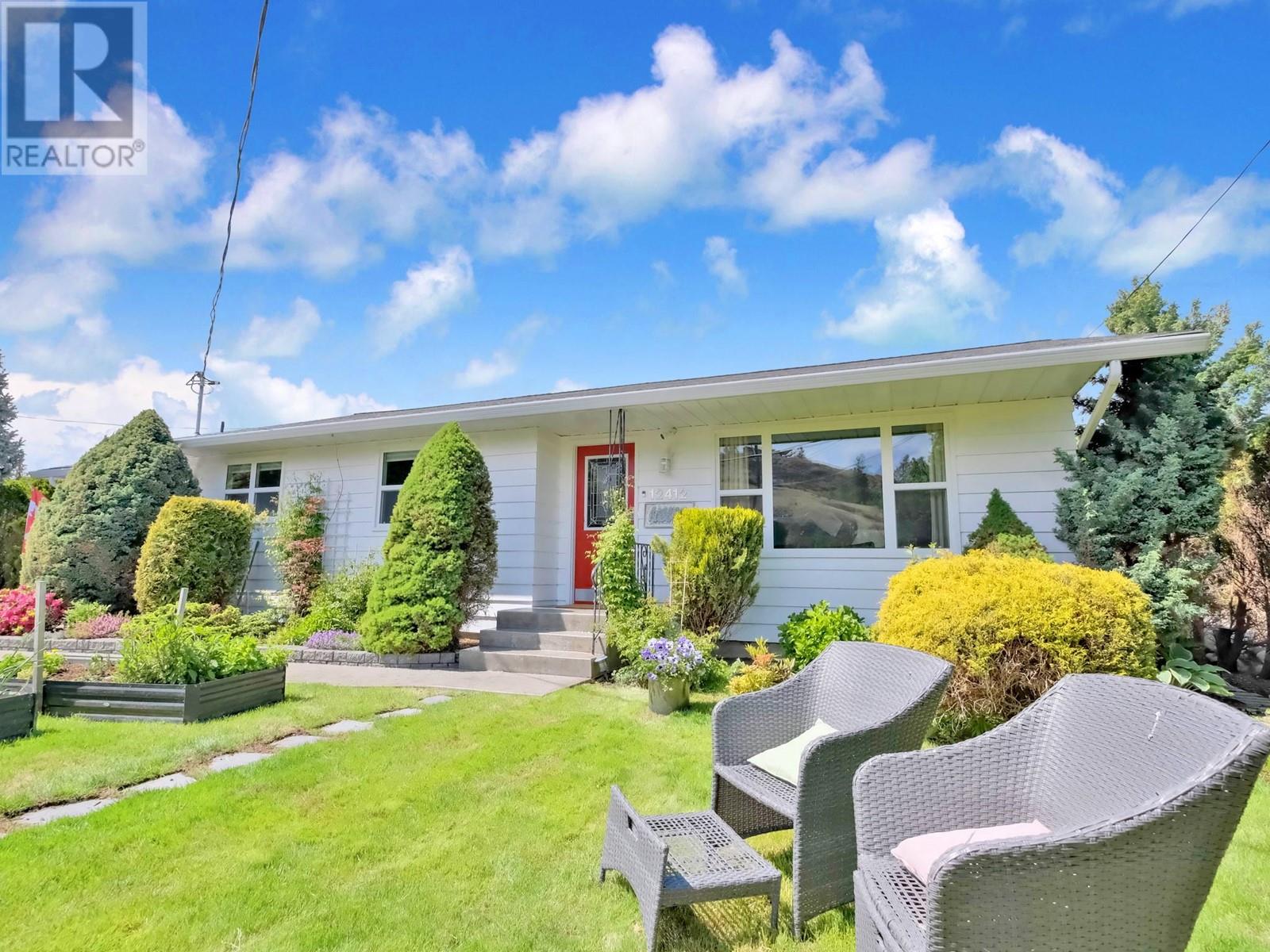 12412 Victoria Road, Summerland, British Columbia  V0H 1Z2 - Photo 2 - 10349414