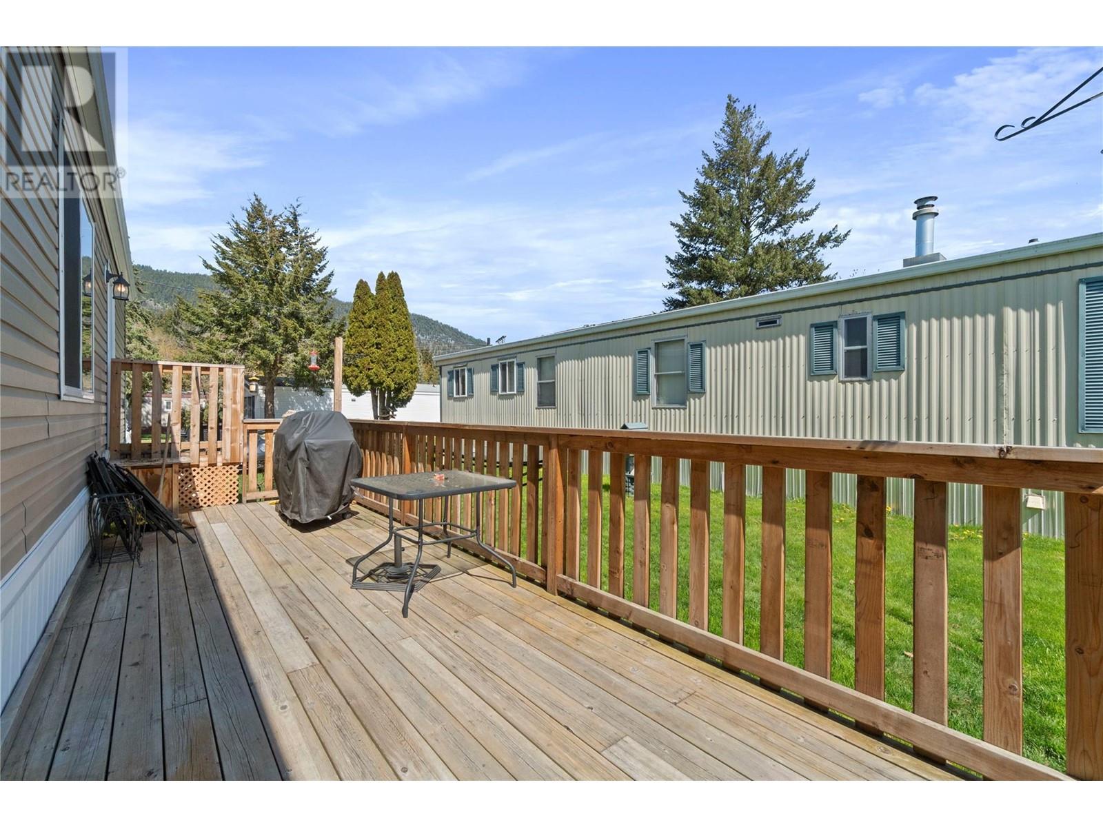 Property at 504 Pine Street Unit# 3 image 4