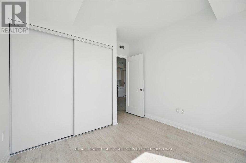 618 - 412 Silver Maple Road, Oakville, Ontario  L6H 7X8 - Photo 31 - W12185780