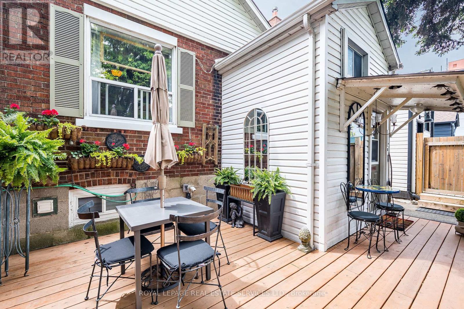 83 Fourth Street, Toronto (New Toronto), Ontario  M8V 2Y4 - Photo 37 - W12185822