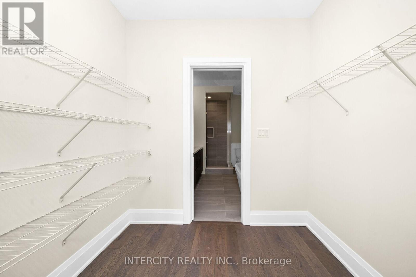 2 - 138 East Street, Oakville, Ontario  L6L 0H9 - Photo 23 - W12185838