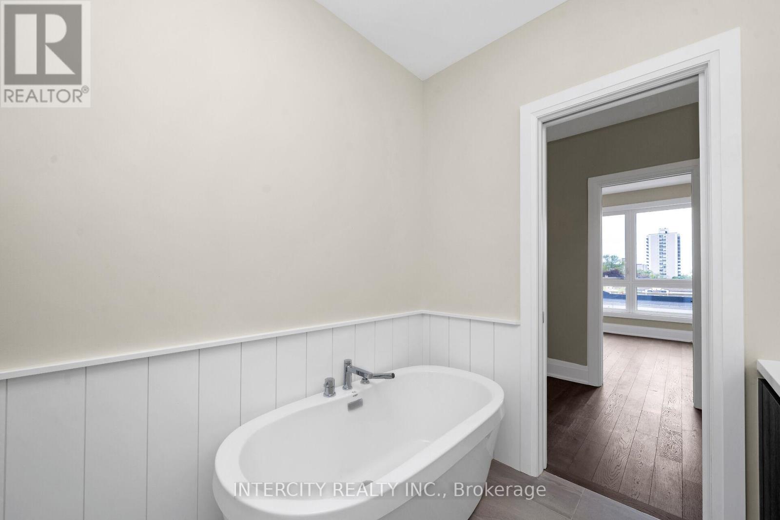 2 - 138 East Street, Oakville, Ontario  L6L 0H9 - Photo 25 - W12185838