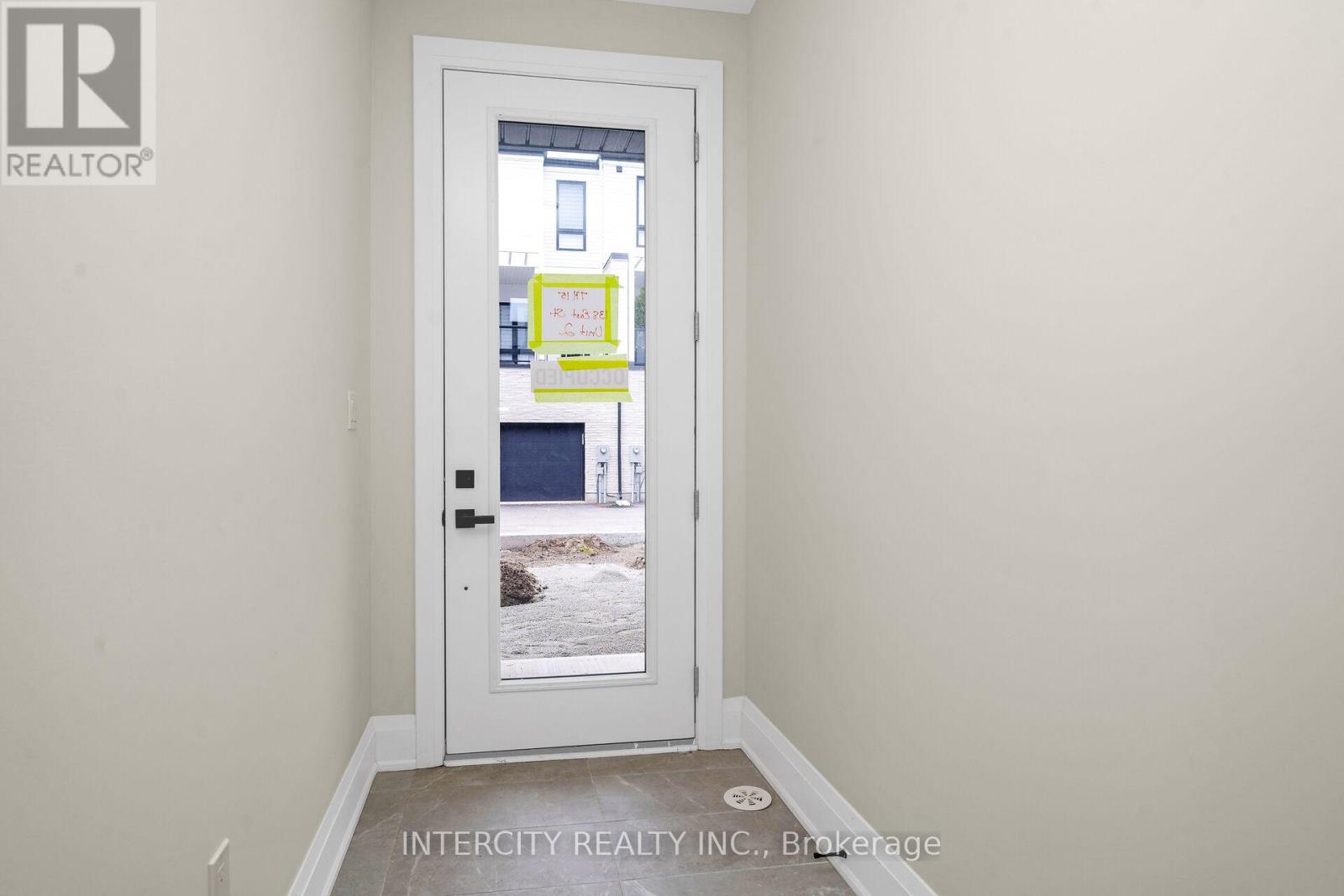 2 - 138 East Street, Oakville, Ontario  L6L 0H9 - Photo 3 - W12185838