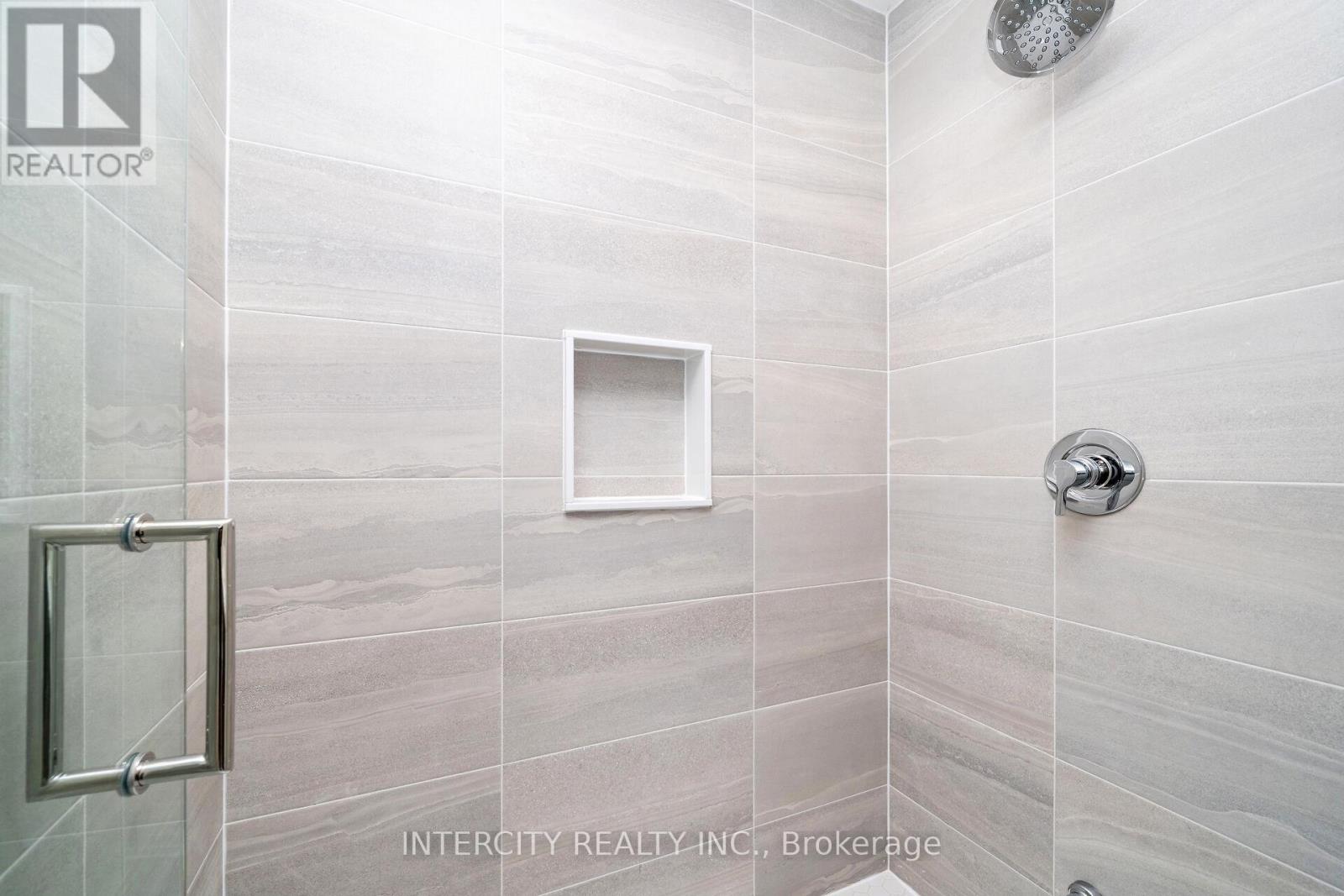 2 - 138 East Street, Oakville, Ontario  L6L 0H9 - Photo 30 - W12185838
