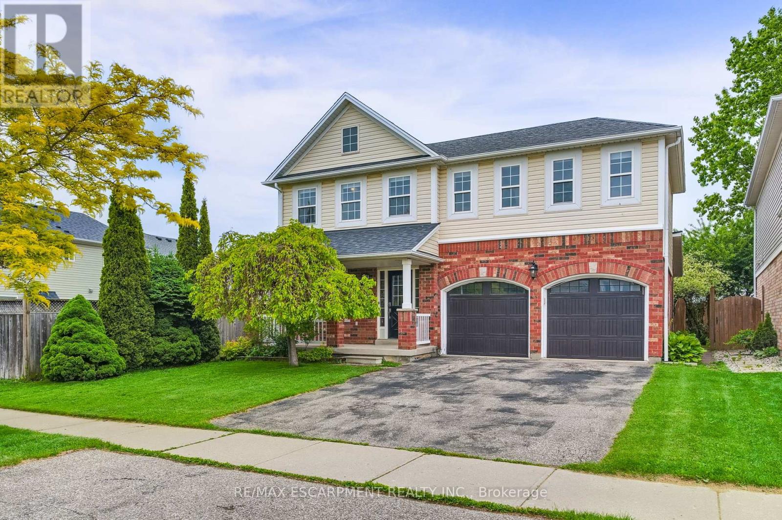 5 Mavin Street, Brantford, Ontario  N3T 6N1 - Photo 1 - X12185812