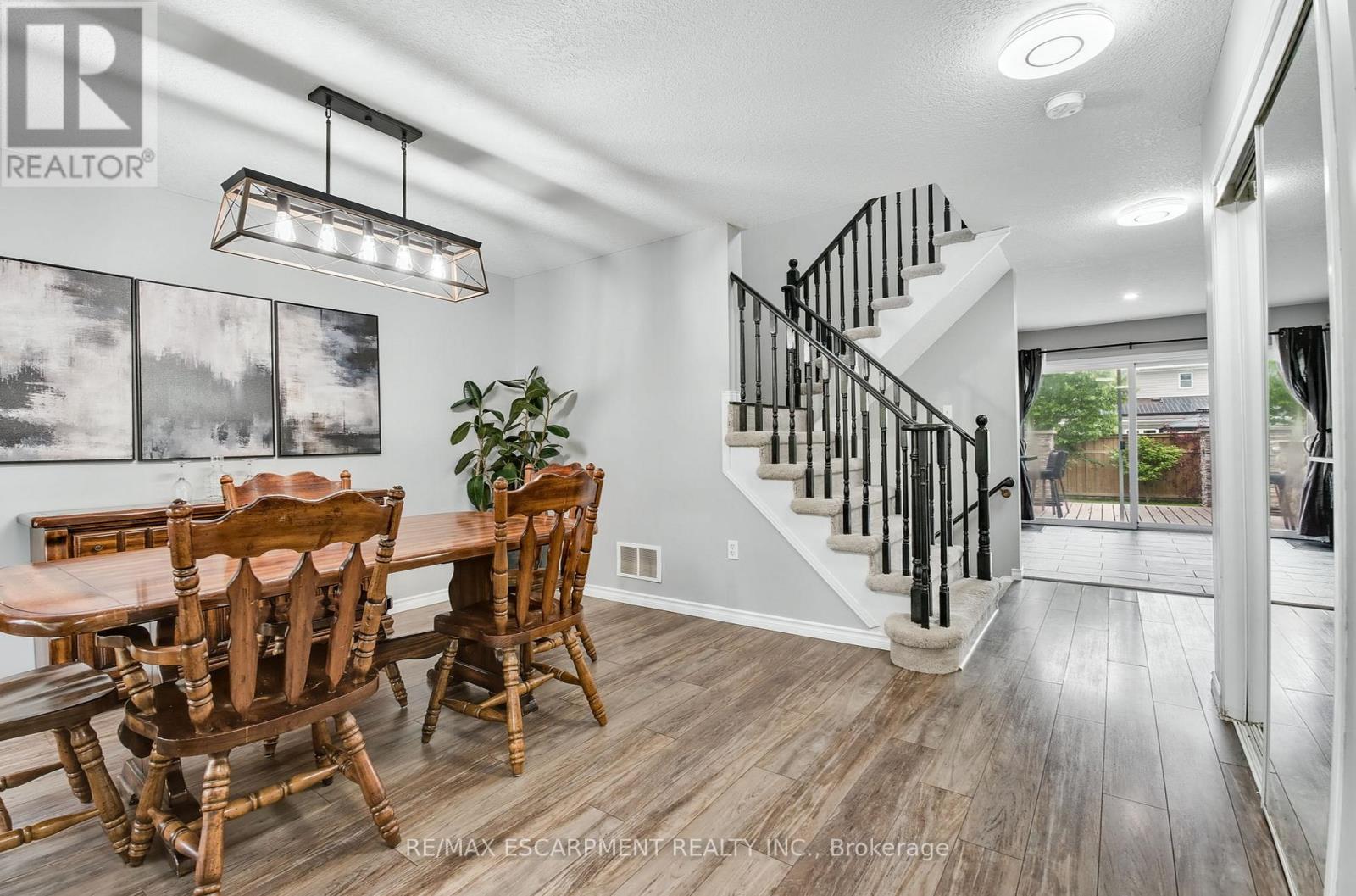 5 Mavin Street, Brantford, Ontario  N3T 6N1 - Photo 10 - X12185812