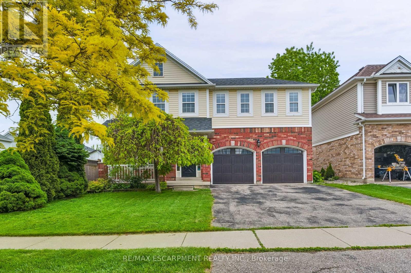 5 Mavin Street, Brantford, Ontario  N3T 6N1 - Photo 3 - X12185812