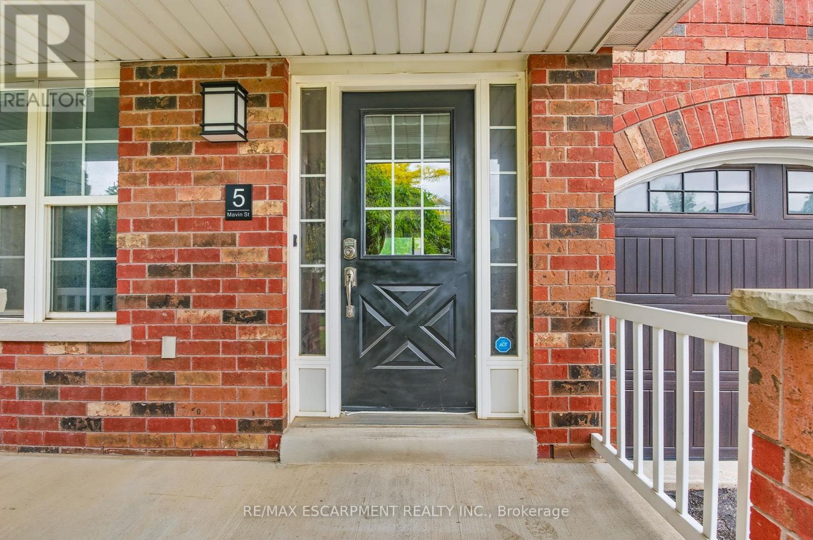 5 Mavin Street, Brantford, Ontario  N3T 6N1 - Photo 6 - X12185812