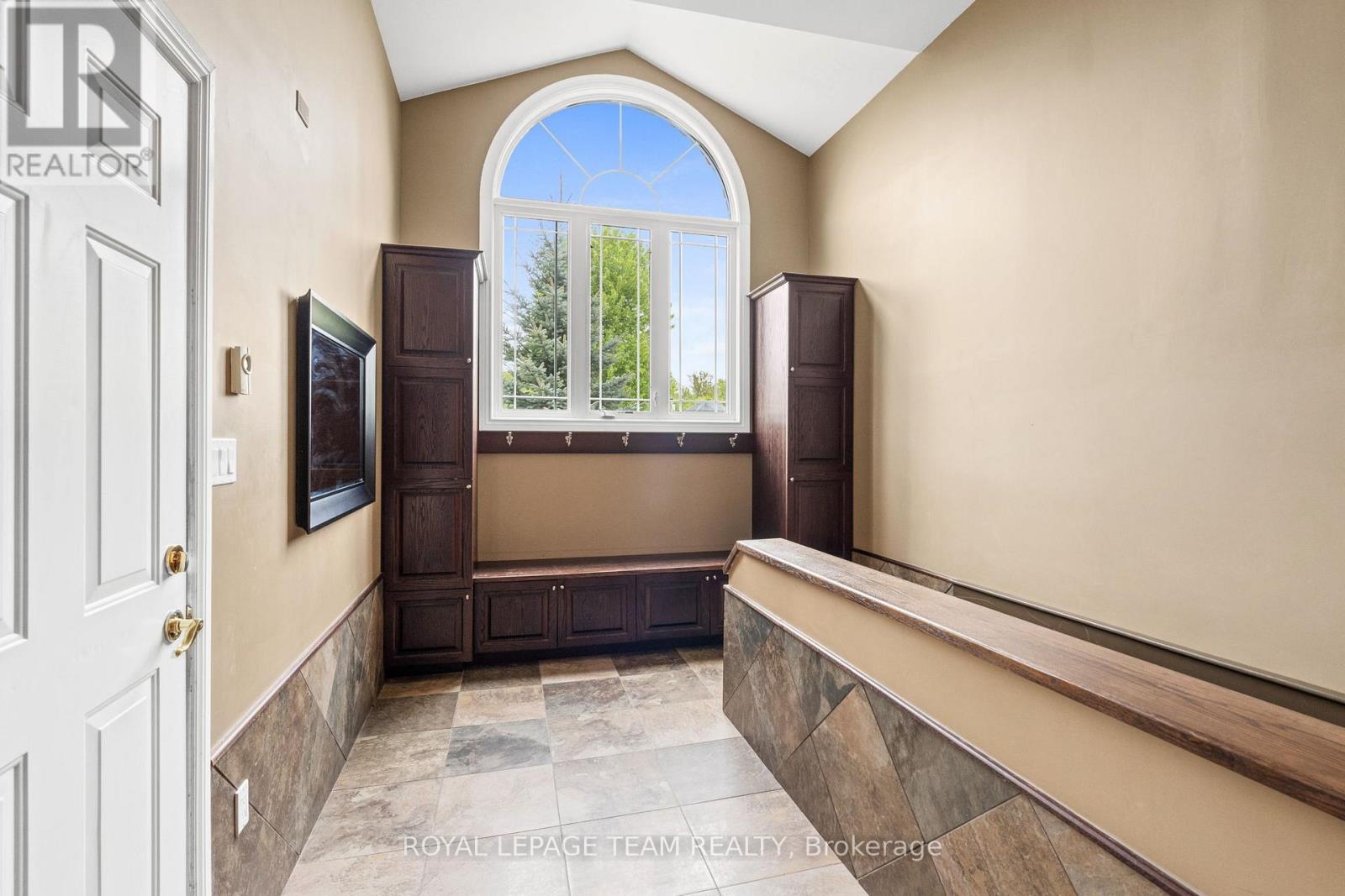 5737 Stuewe Drive, Ottawa, Ontario  K4M 1L2 - Photo 33 - X12185897