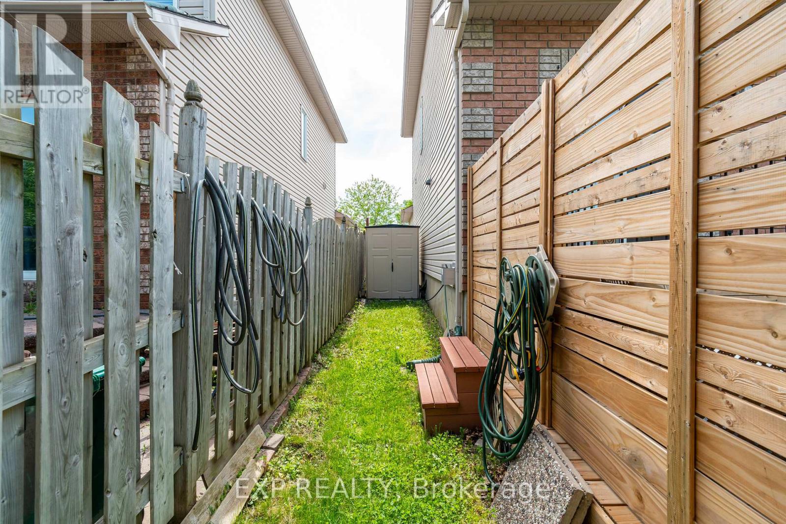 1091 Rocky Harbour Crescent, Ottawa, Ontario  K1V 1V4 - Photo 38 - X12185928