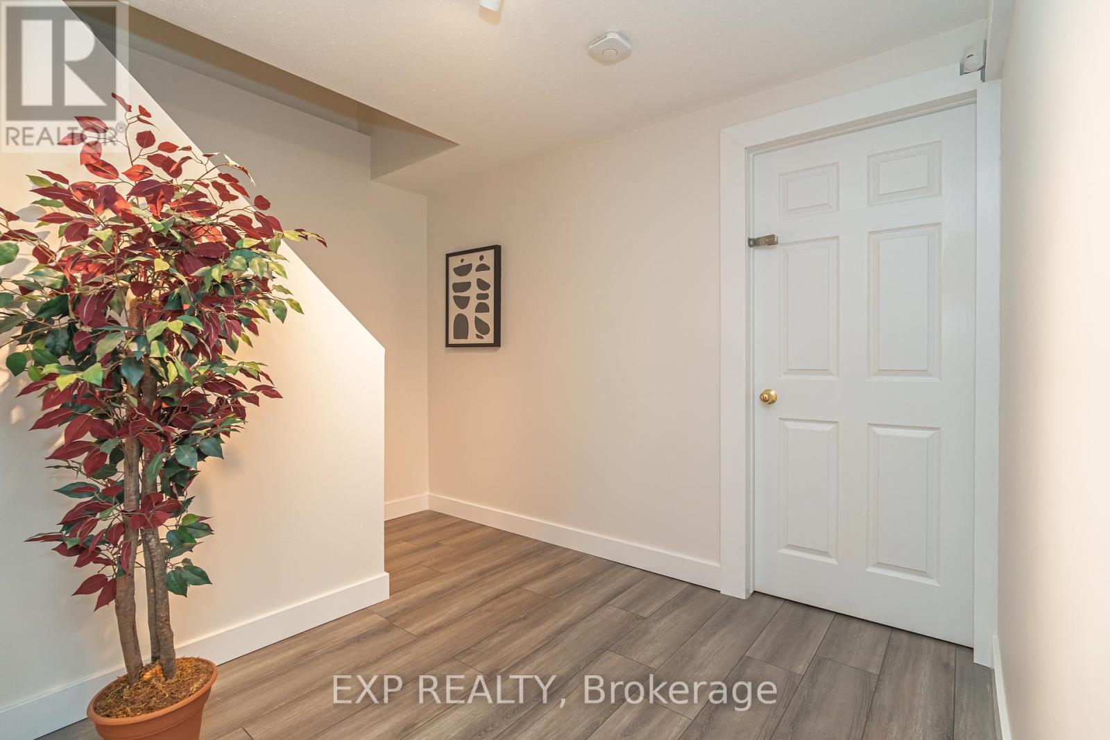 1091 Rocky Harbour Crescent, Ottawa, Ontario  K1V 1V4 - Photo 46 - X12185928