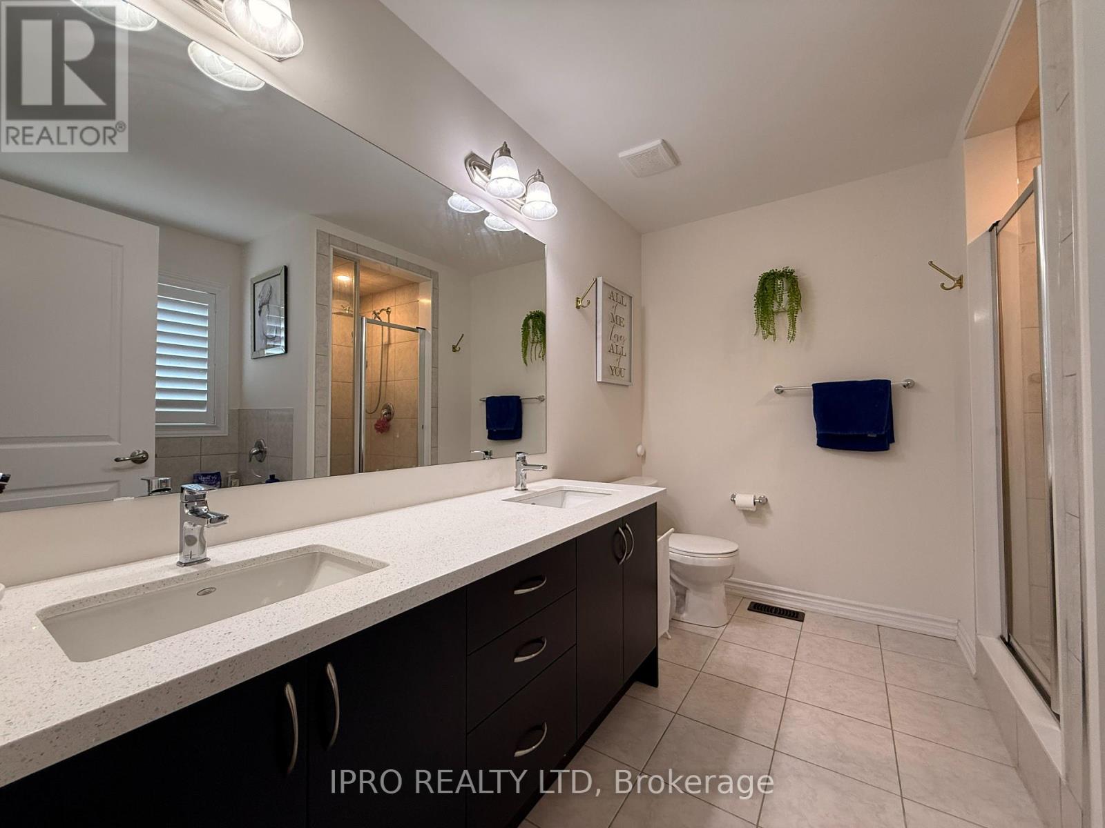8 Whitton Drive, Brant (Paris), Ontario  N3L 3E3 - Photo 34 - X12185854