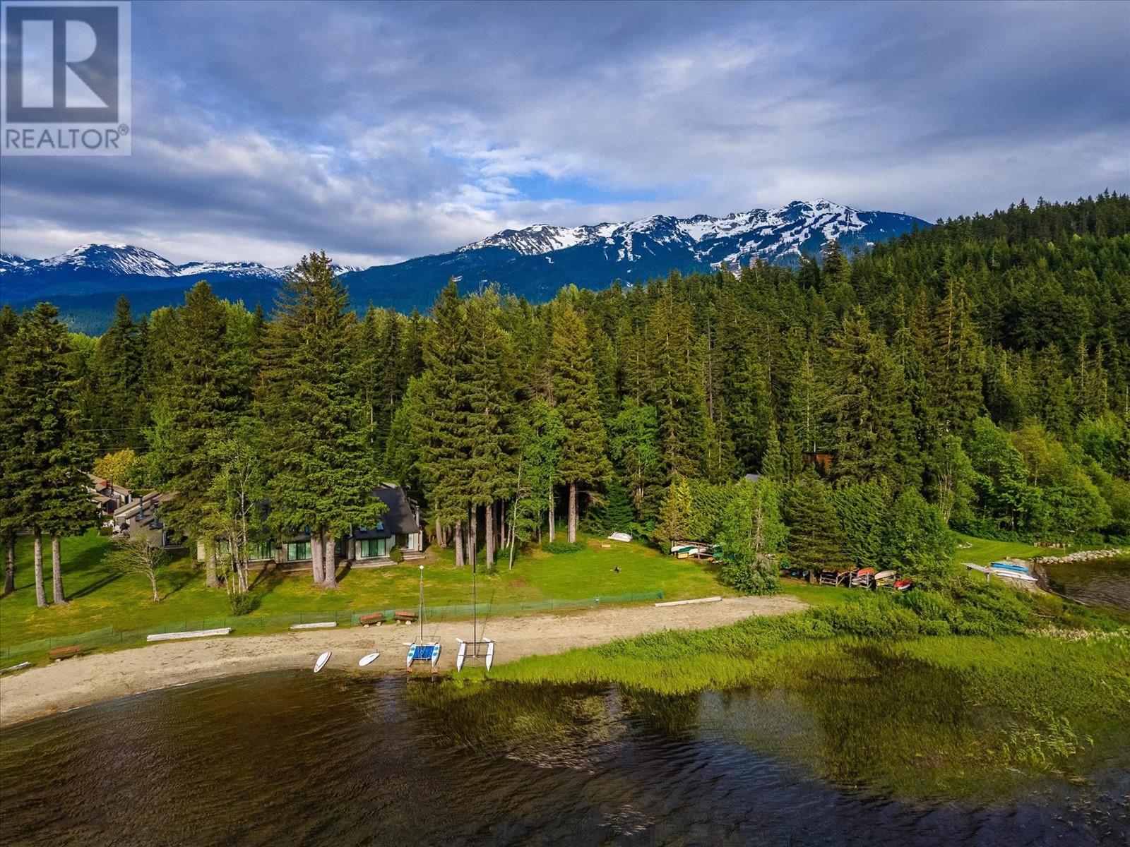 D2 6900 Crabapple Drive, Whistler, British Columbia  V8E 0C5 - Photo 9 - R3009335