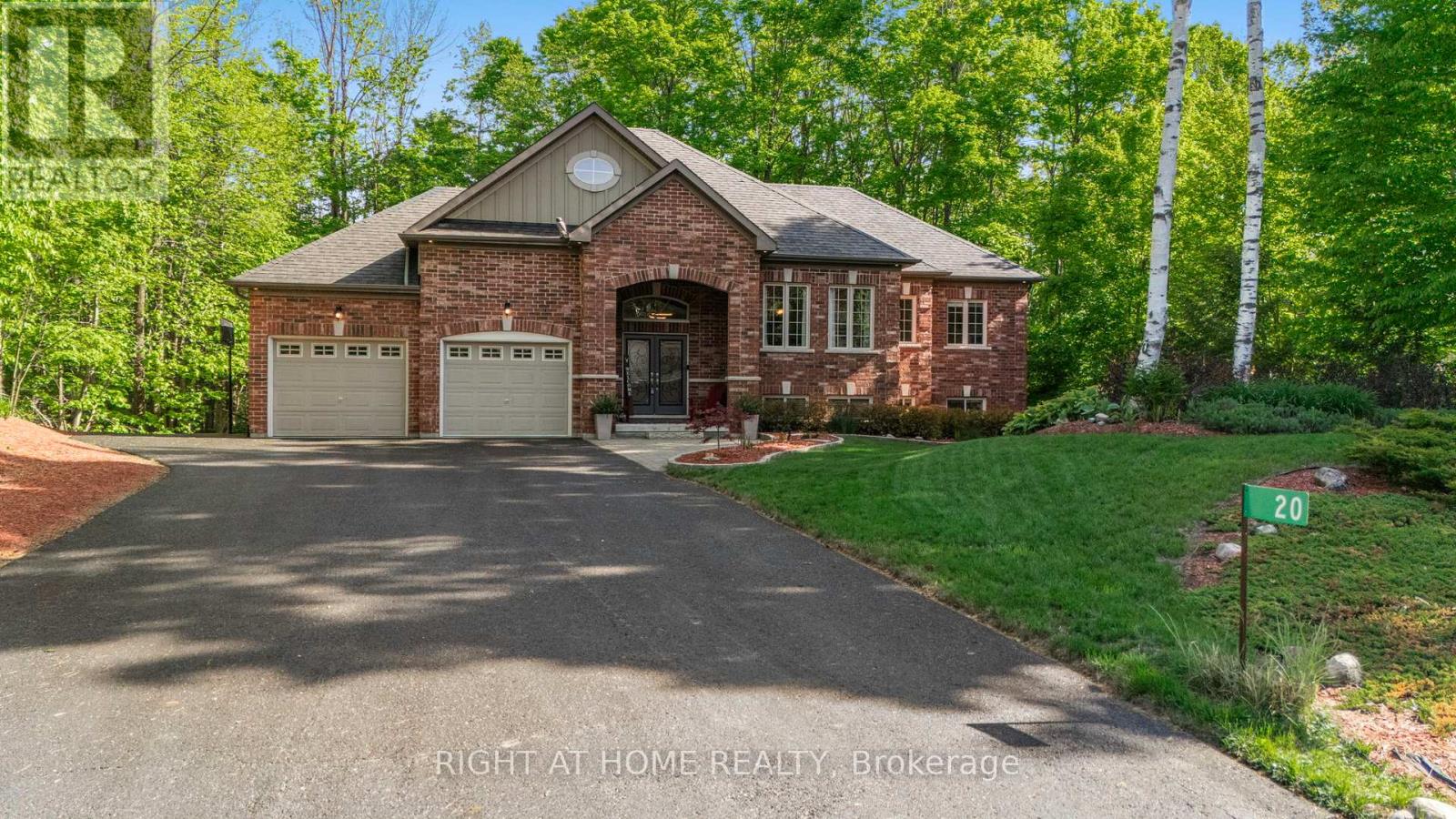 20 DIAMOND VALLEY DRIVE, Oro-Medonte, Ontario