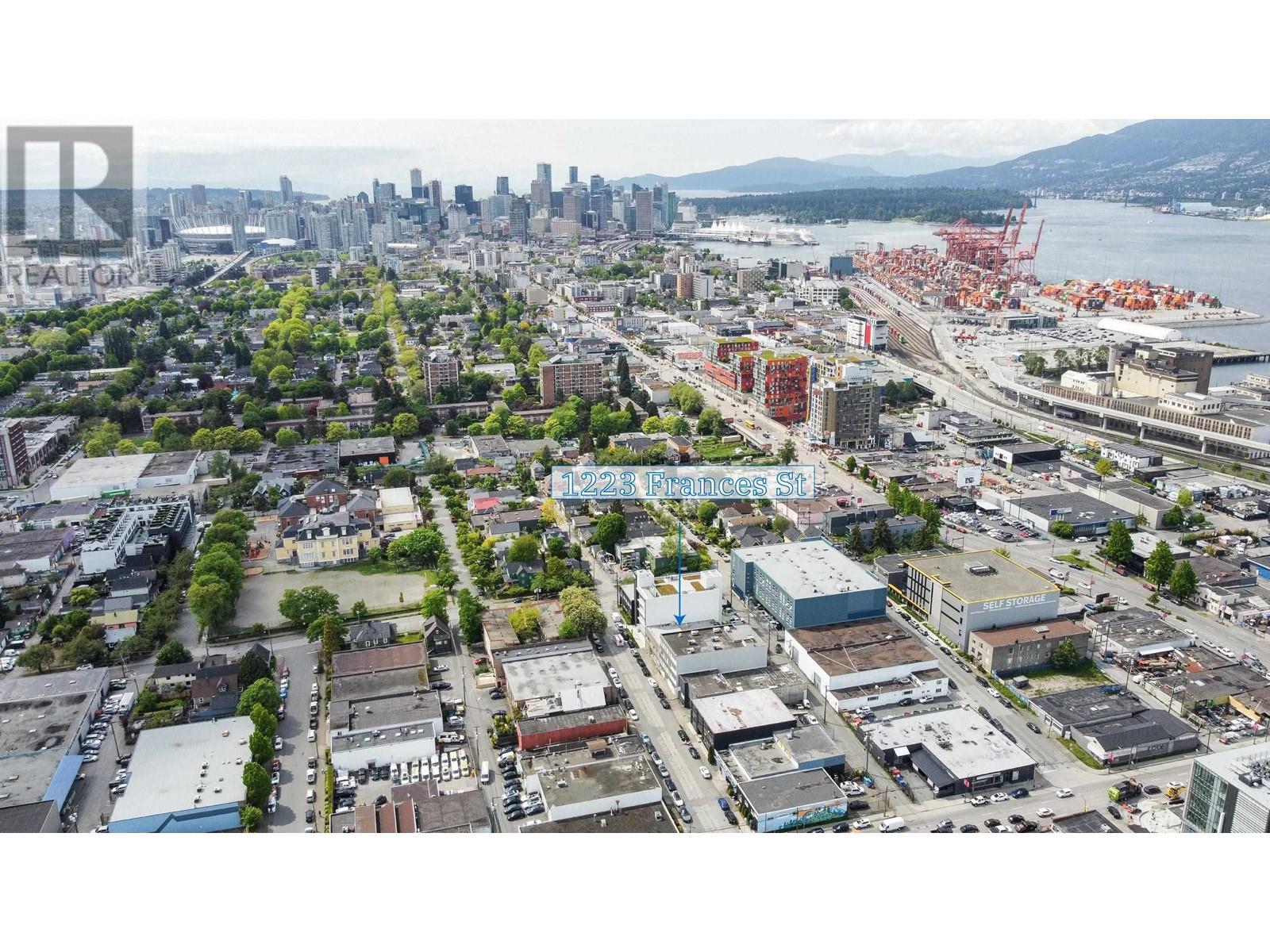 1223 Frances Street, Vancouver, British Columbia  V6A 1Z4 - Photo 4 - C8069601