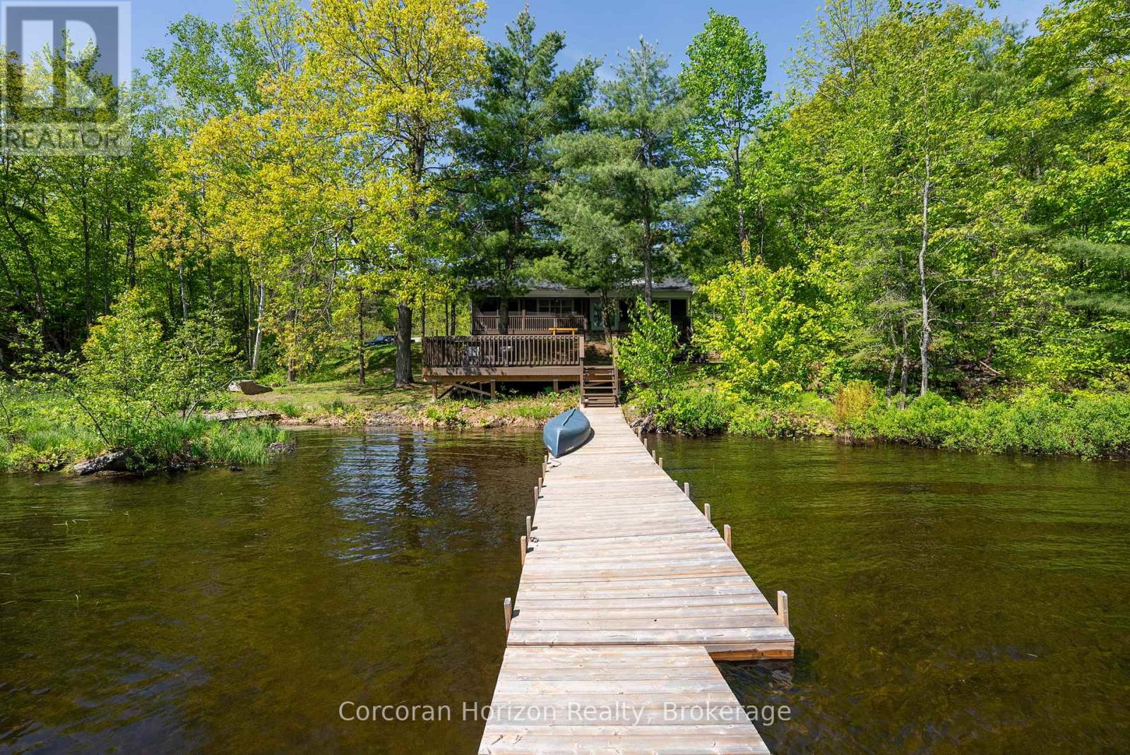 450 Crooked Bay Road, Georgian Bay, Ontario  P0C 1S0 - Photo 10 - X12185883