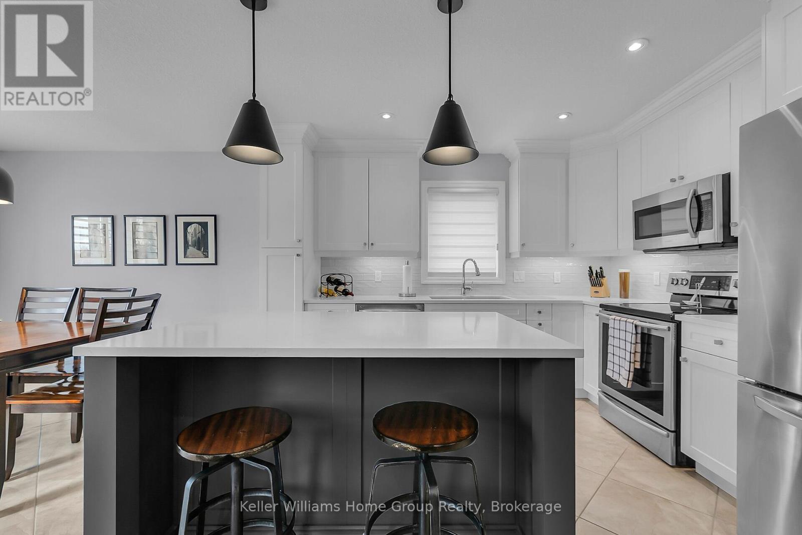 Property at 46 HALLIDAY DRIVE image 2