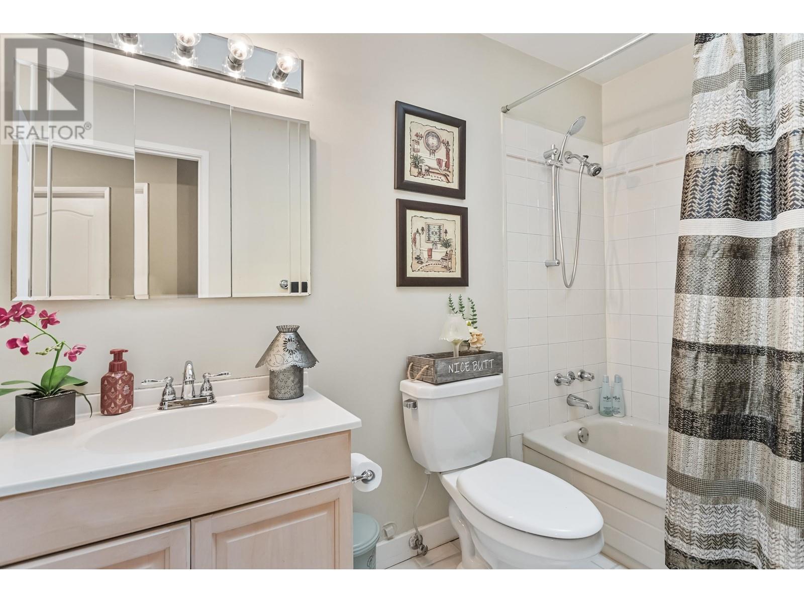 1935 Leacock Street, Port Coquitlam, British Columbia  V3C 4V3 - Photo 23 - R3009341