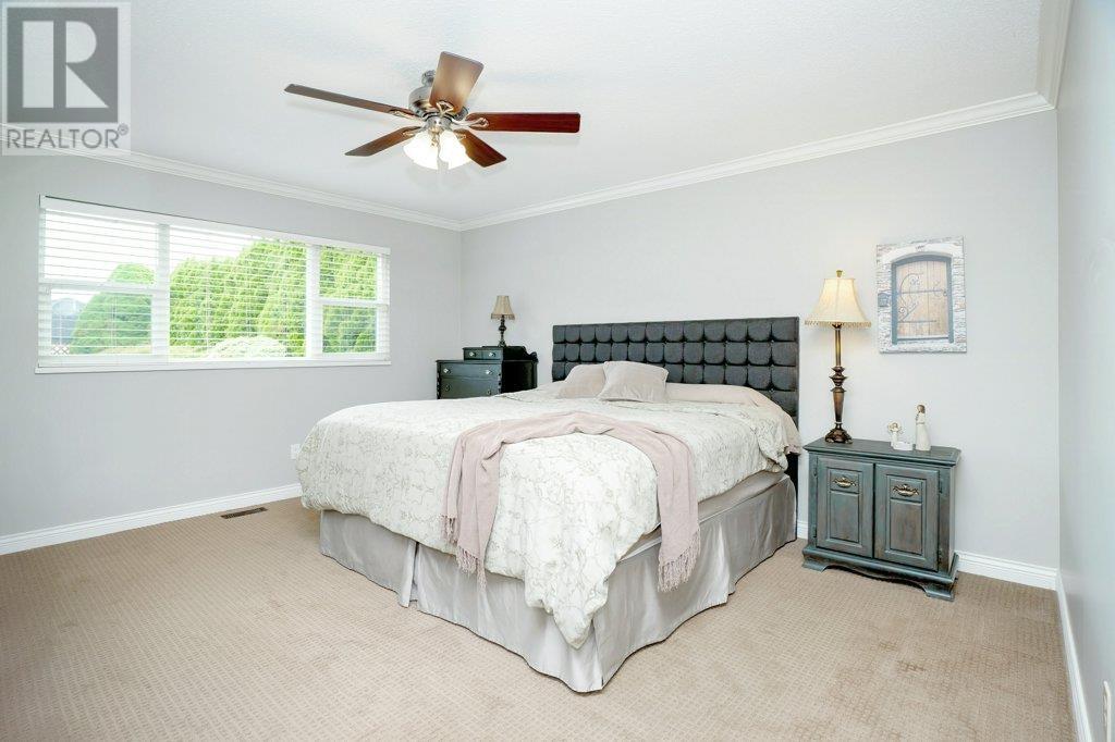 12451 205 Street, Maple Ridge, British Columbia  V2X 0B1 - Photo 29 - R3009252