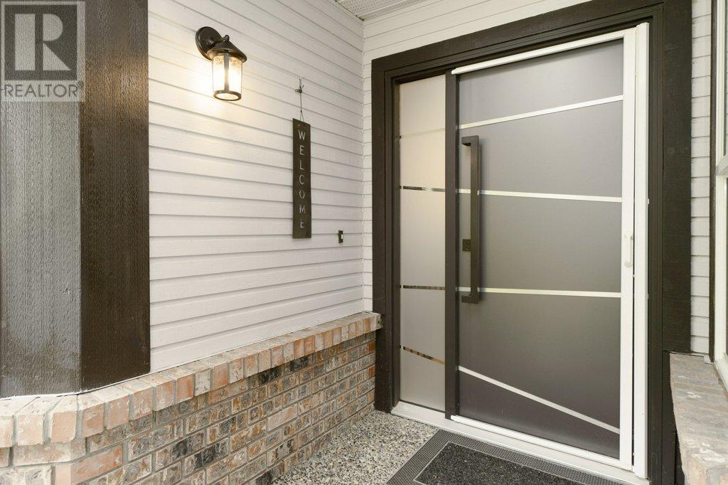 12451 205 Street, Maple Ridge, British Columbia  V2X 0B1 - Photo 9 - R3009252