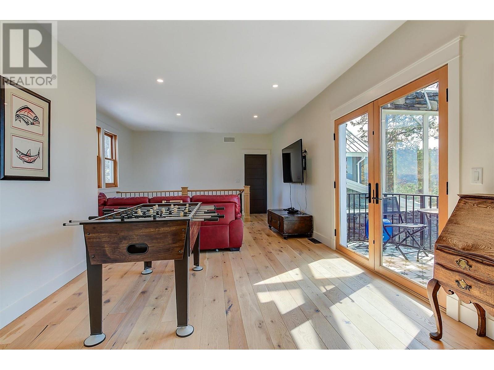 5474 Deadpine Drive, Kelowna, British Columbia  V1P 1A3 - Photo 56 - 10350037