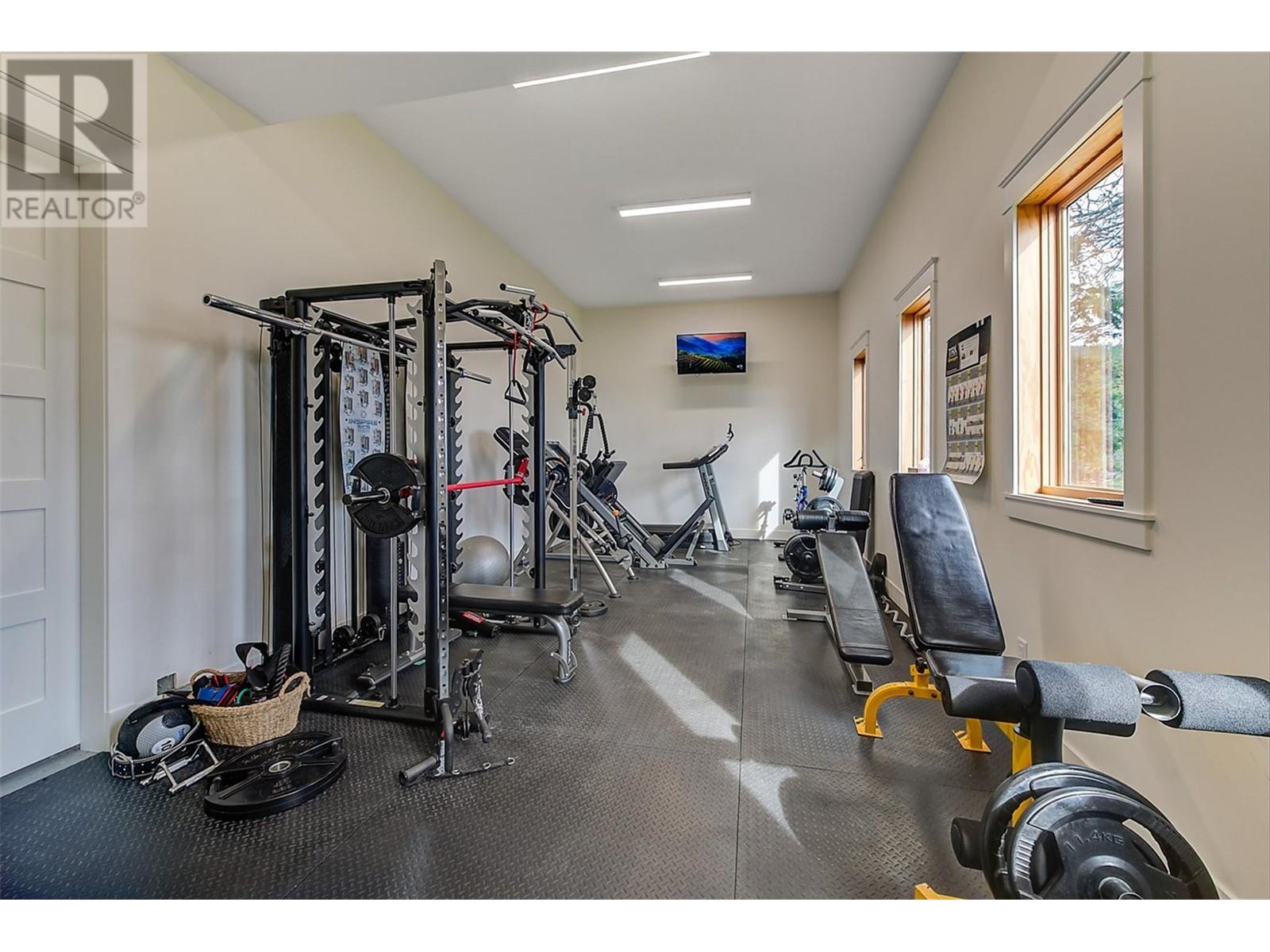 5474 Deadpine Drive, Kelowna, British Columbia  V1P 1A3 - Photo 33 - 10350037