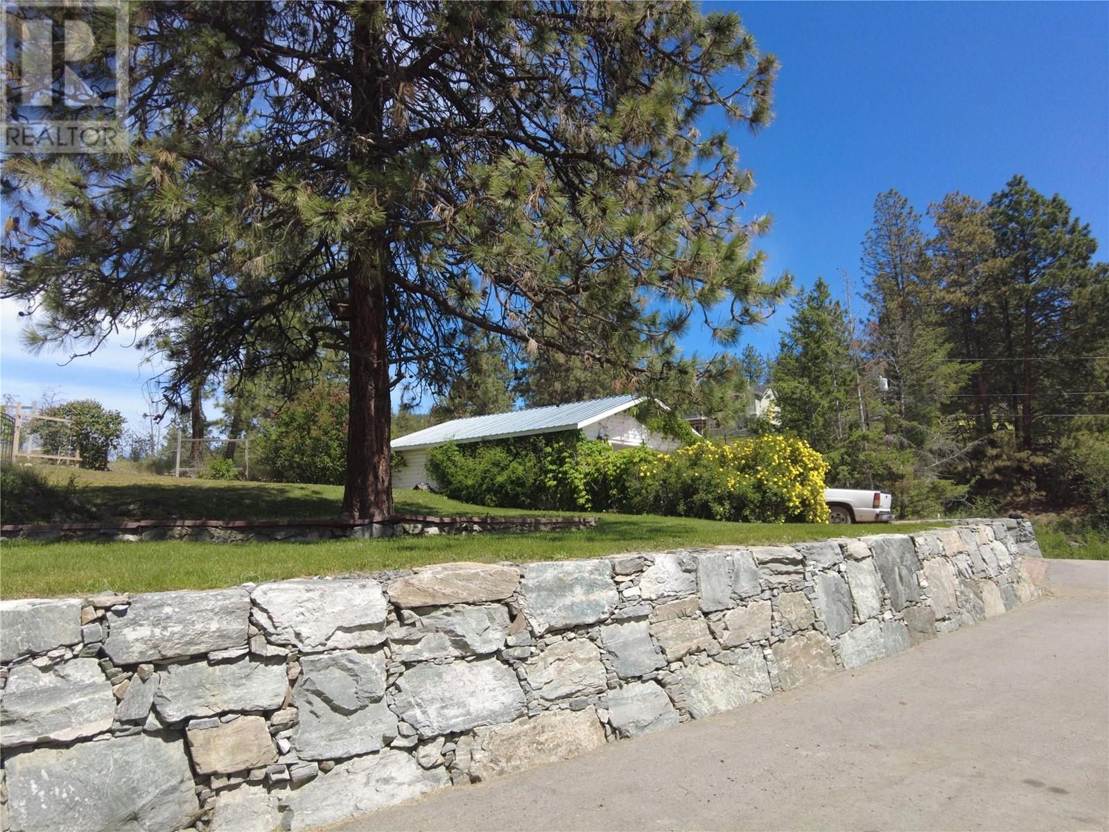 5474 Deadpine Drive, Kelowna, British Columbia  V1P 1A3 - Photo 7 - 10350037