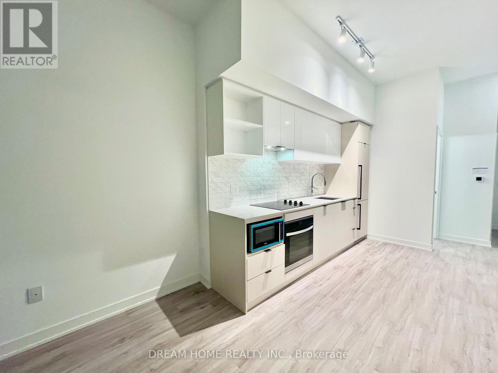 902 - 252 Church Street, Toronto, Ontario  M5B 0E6 - Photo 3 - C12171609