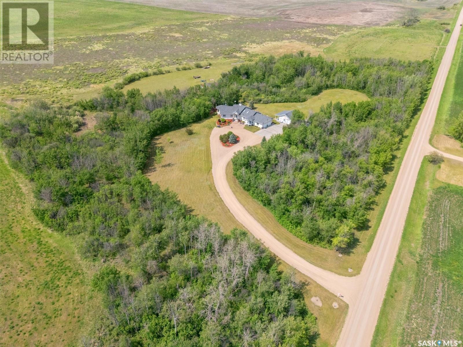 The Meadow Acreage, Corman Park Rm No. 344, Saskatchewan  S7V 0A9 - Photo 5 - SK999426