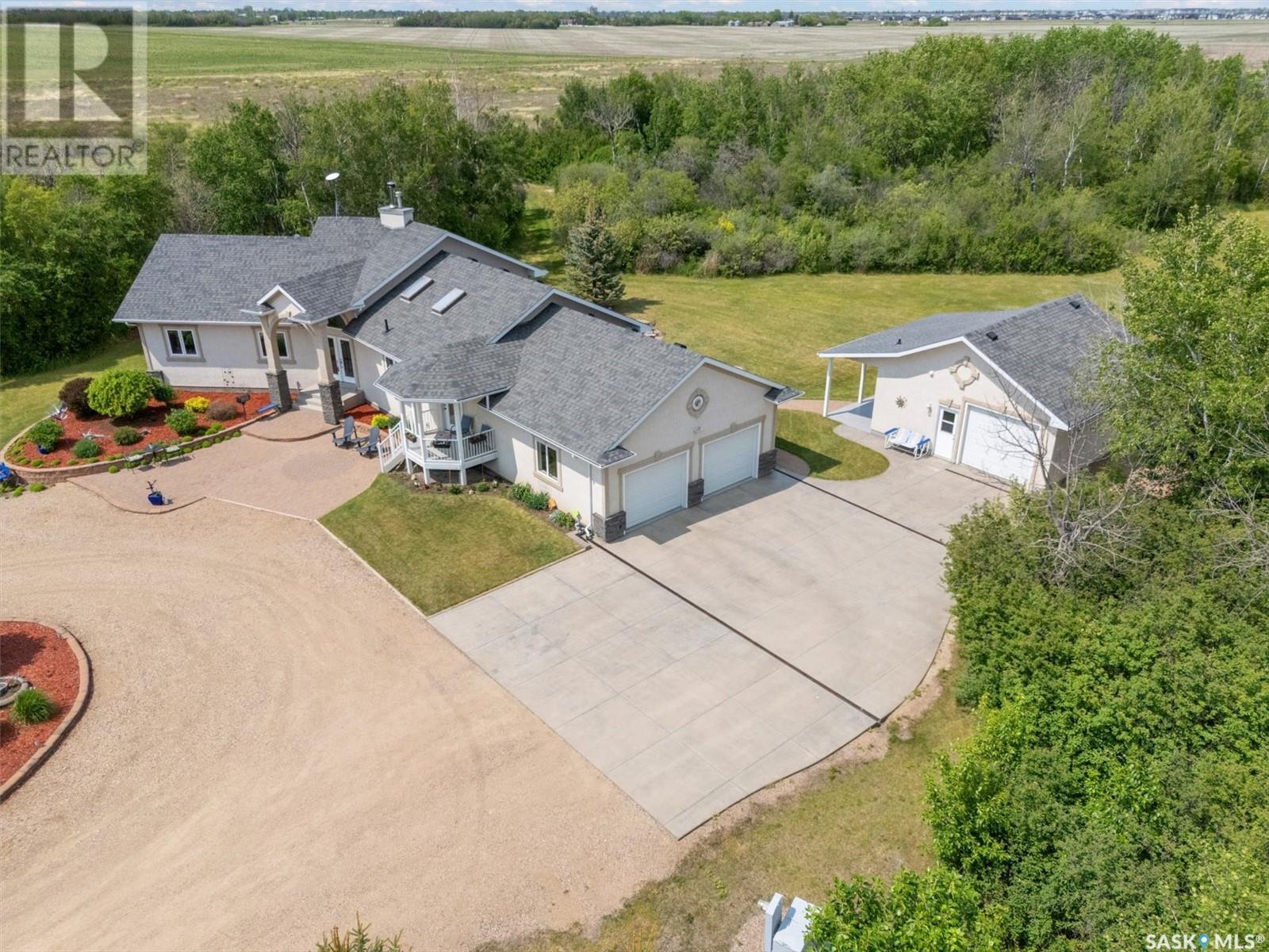 The Meadow Acreage, Corman Park Rm No. 344, Saskatchewan  S7V 0A9 - Photo 3 - SK999426
