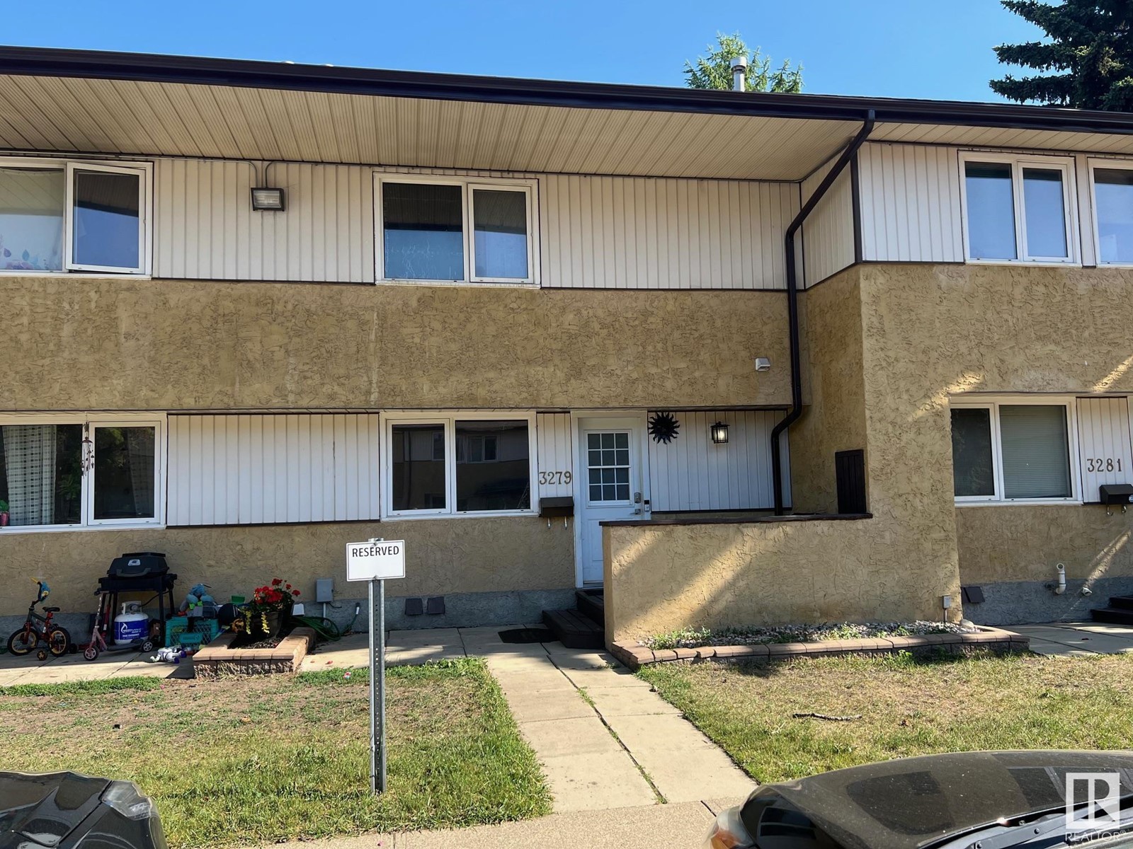 3279 139 Av Nw, Edmonton, Alberta  T5Y 1T2 - Photo 1 - E4439575