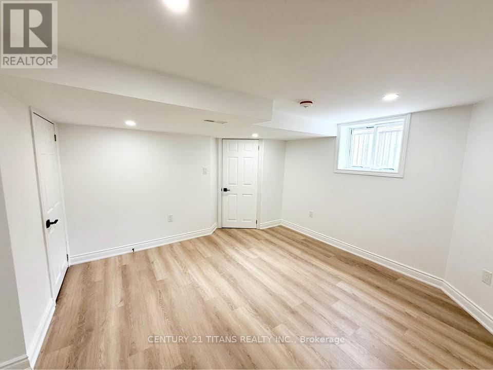 88 Noake Crescent, Ajax, Ontario  L1T 3L7 - Photo 4 - E12185895