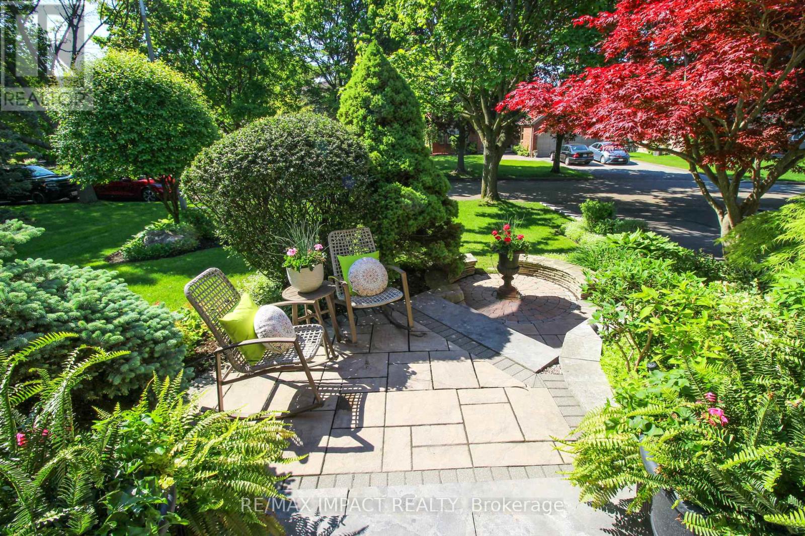 Property at 6 LONGFORD COURT image 5