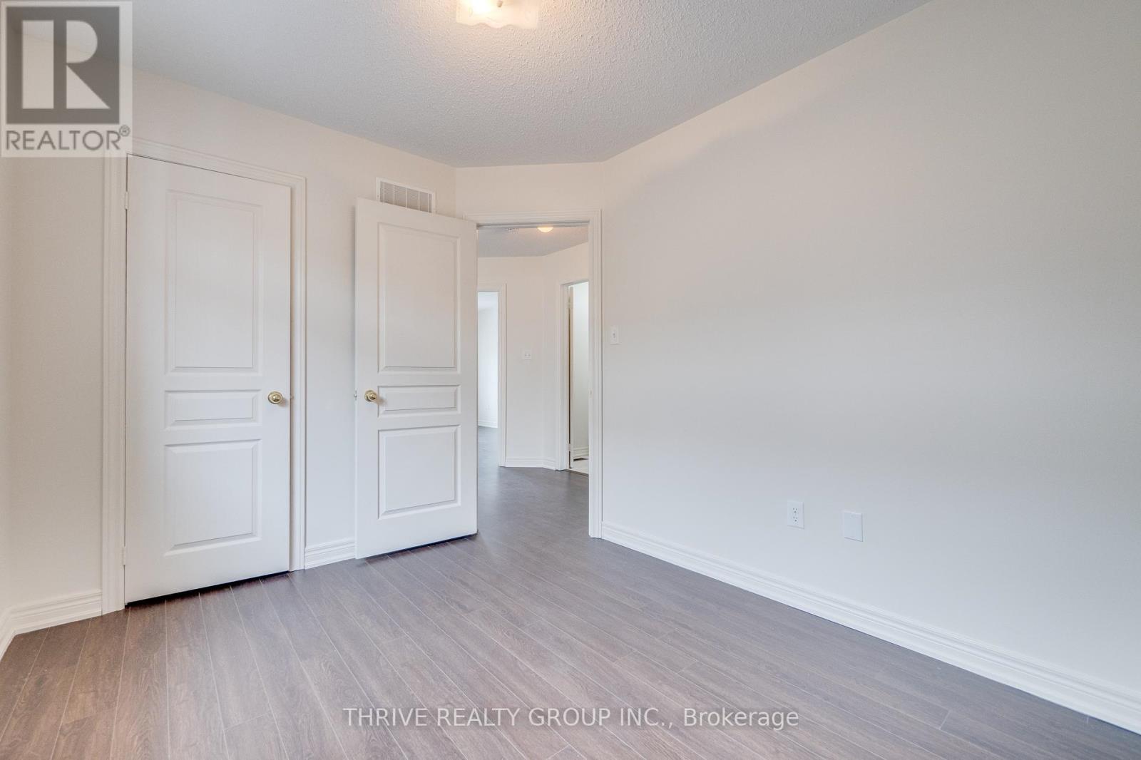 5504 Meadowcrest Avenue, Mississauga, Ontario  L5M 0V7 - Photo 28 - W12185976