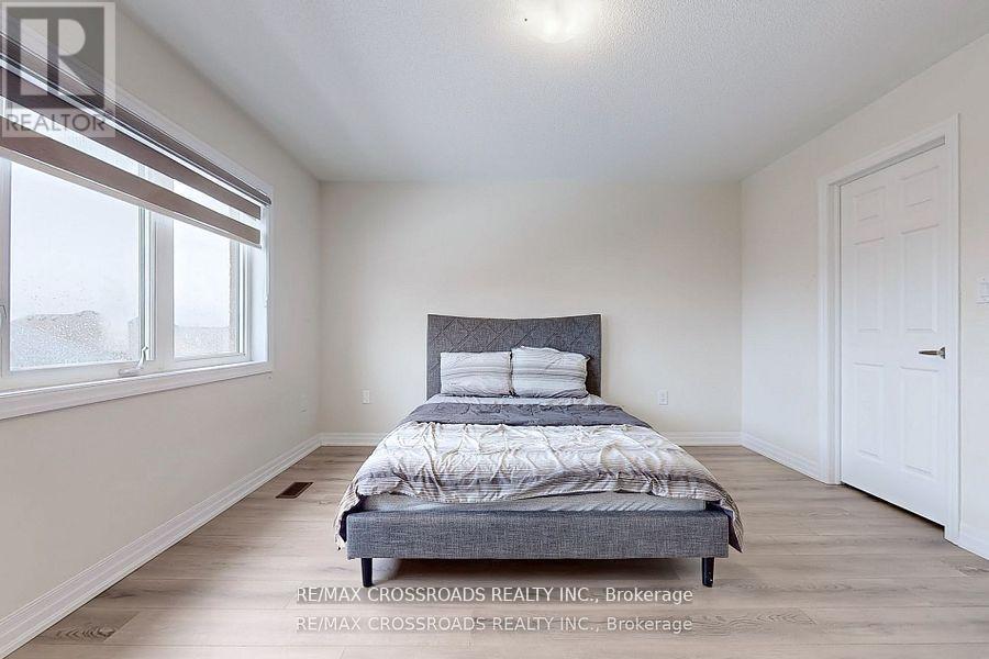 75 Ed Ewert Avenue, Clarington (Newcastle), Ontario  L1B 0W7 - Photo 24 - E12185305