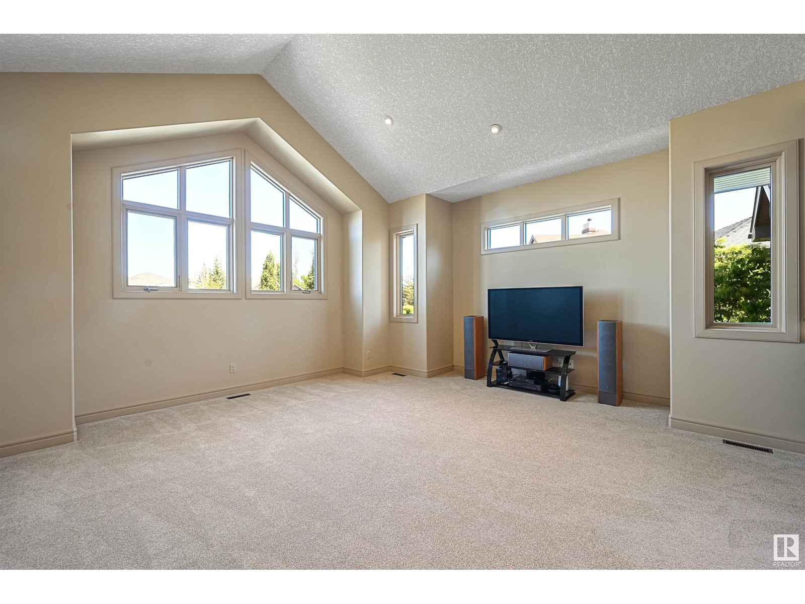 682 Todd Ld Nw, Edmonton, Alberta  T6R 3N1 - Photo 30 - E4439586