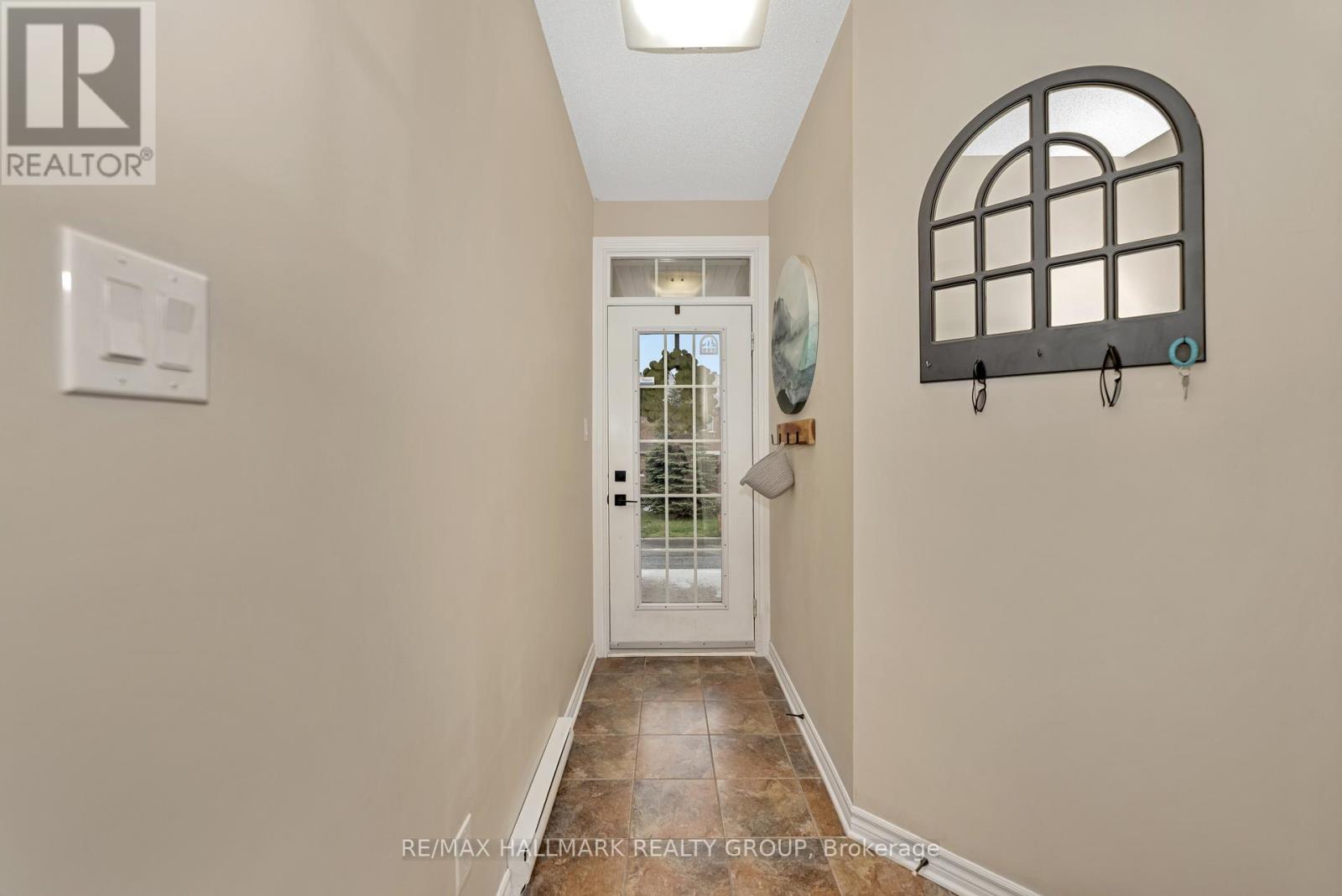 Property at 24 - 103 EYE BRIGHT CRESCENT image 3