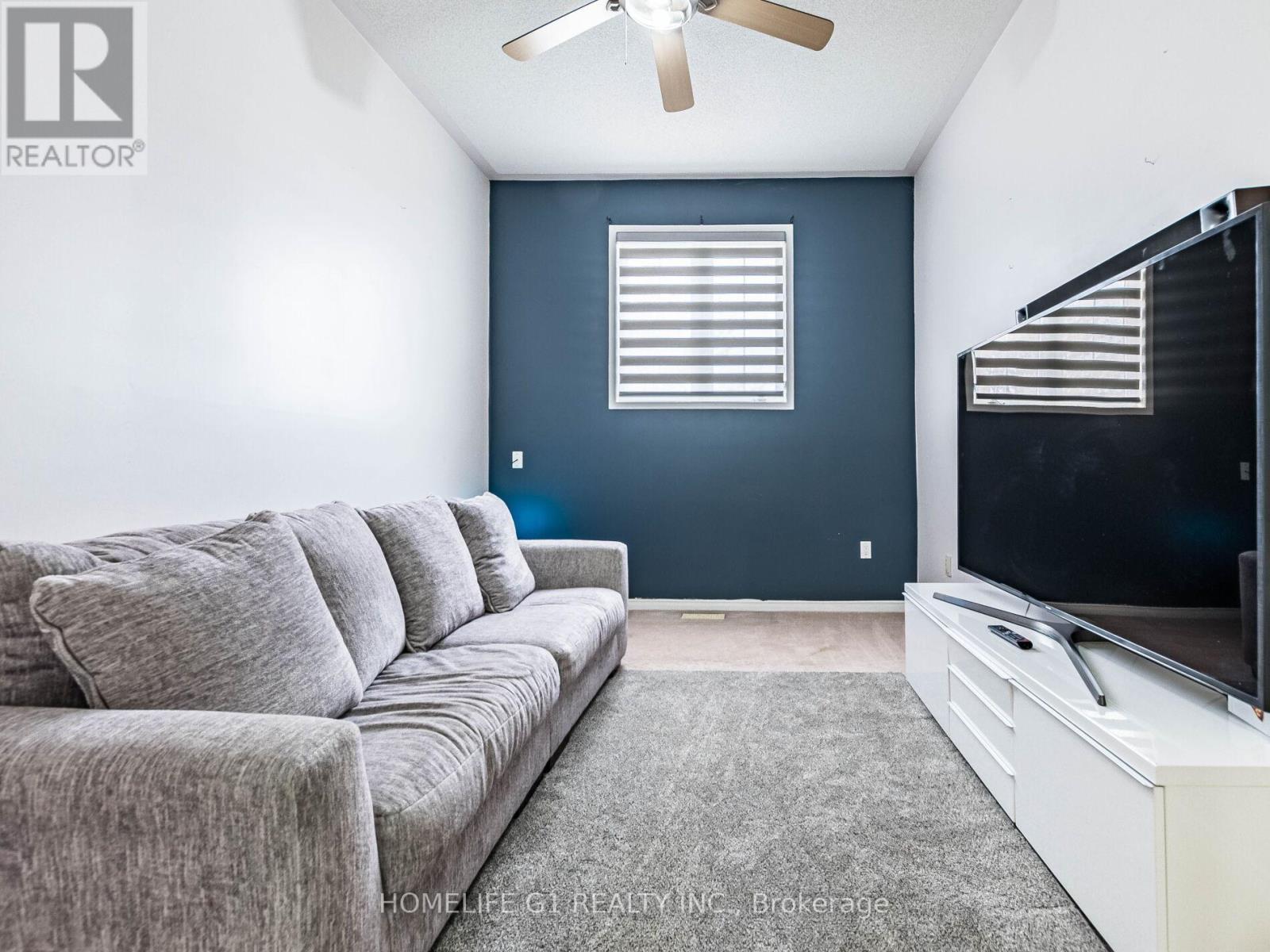 32 Creekwood Drive, Brampton, Ontario  L7A 1J3 - Photo 17 - W12185890