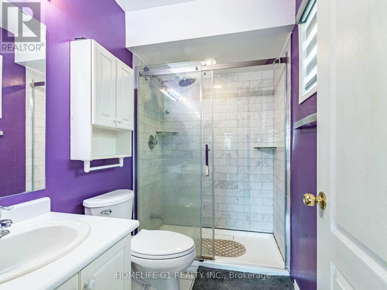 32 Creekwood Drive, Brampton, Ontario  L7A 1J3 - Photo 24 - W12185890