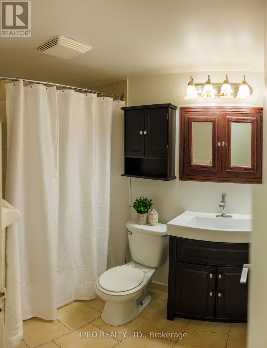 108 - 541 Blackthorn Avenue, Toronto, Ontario  M6M 5A6 - Photo 9 - W12185906