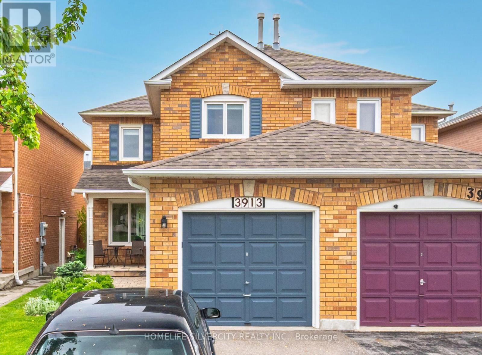 3913 Ponderosa Lane, Mississauga, Ontario  L5N 6W4 - Photo 1 - W12185918