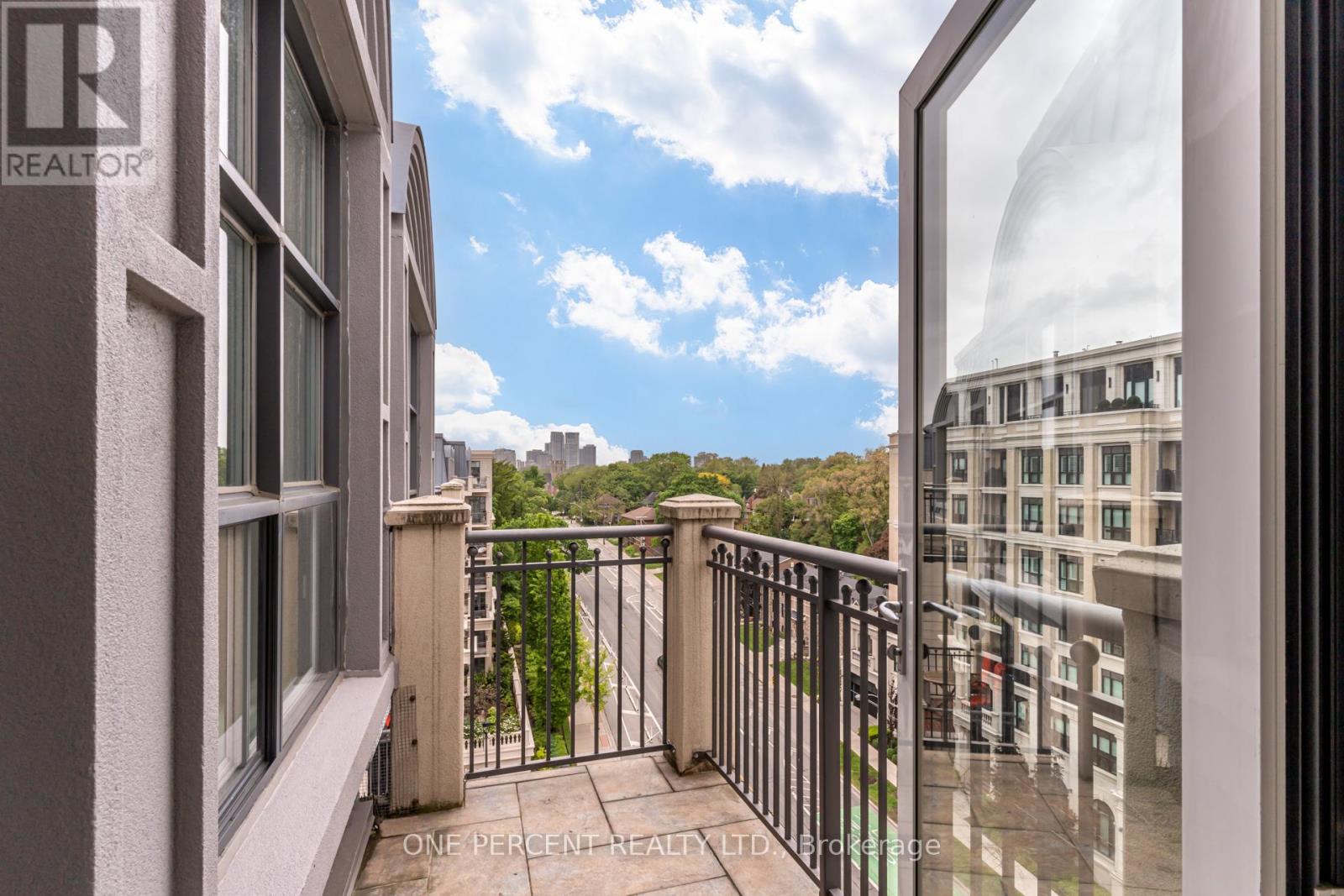Ph1 - 2855 Bloor Street W, Toronto (Stonegate-Queensway), Ontario  M8X 3A1 - Photo 23 - W12185927