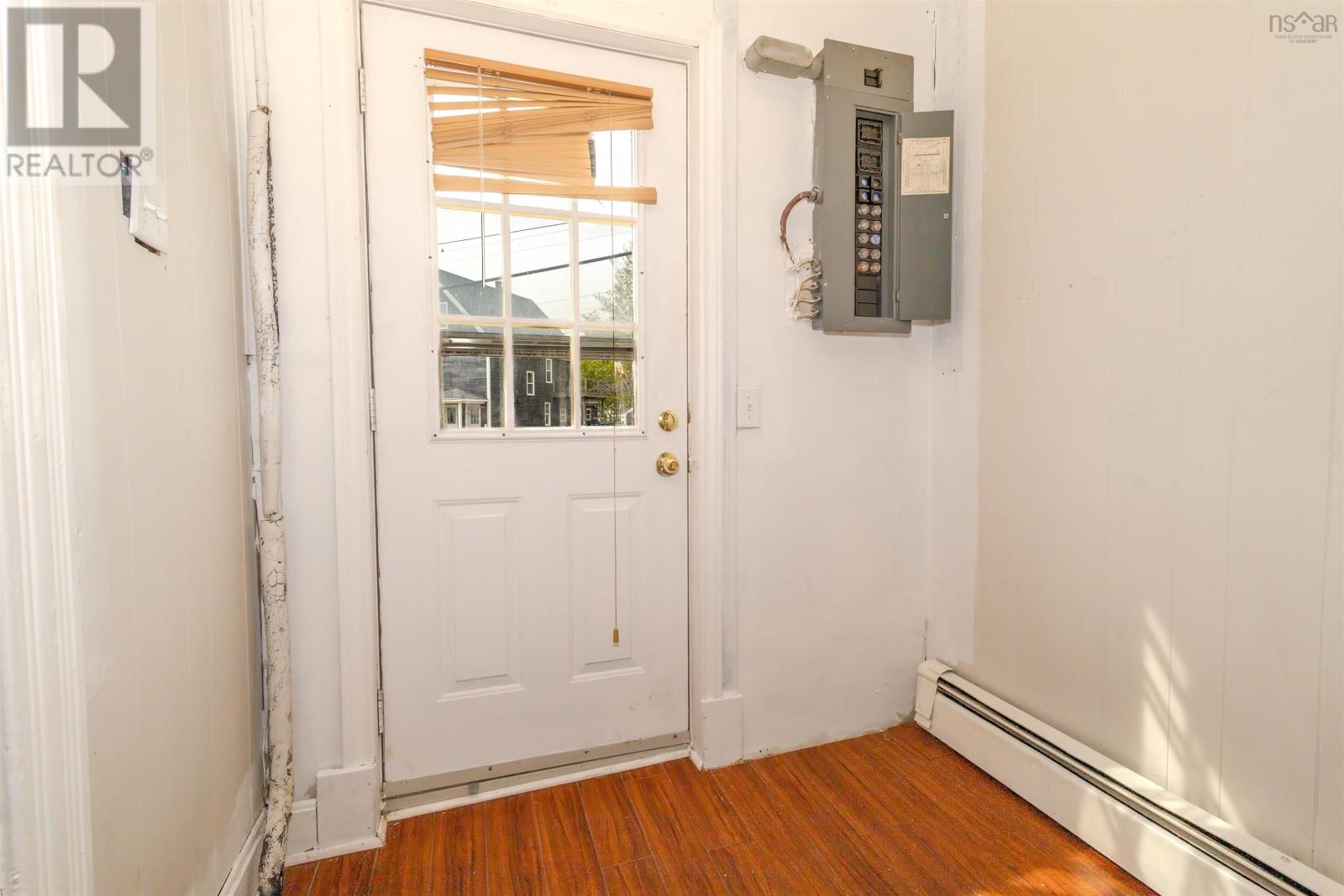 332 Townsend Street, Sydney, Nova Scotia  B1P 5G2 - Photo 12 - 202512953